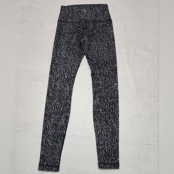 Lululemon size 6 high times pants jacquard black and white - Picture 2 of 11